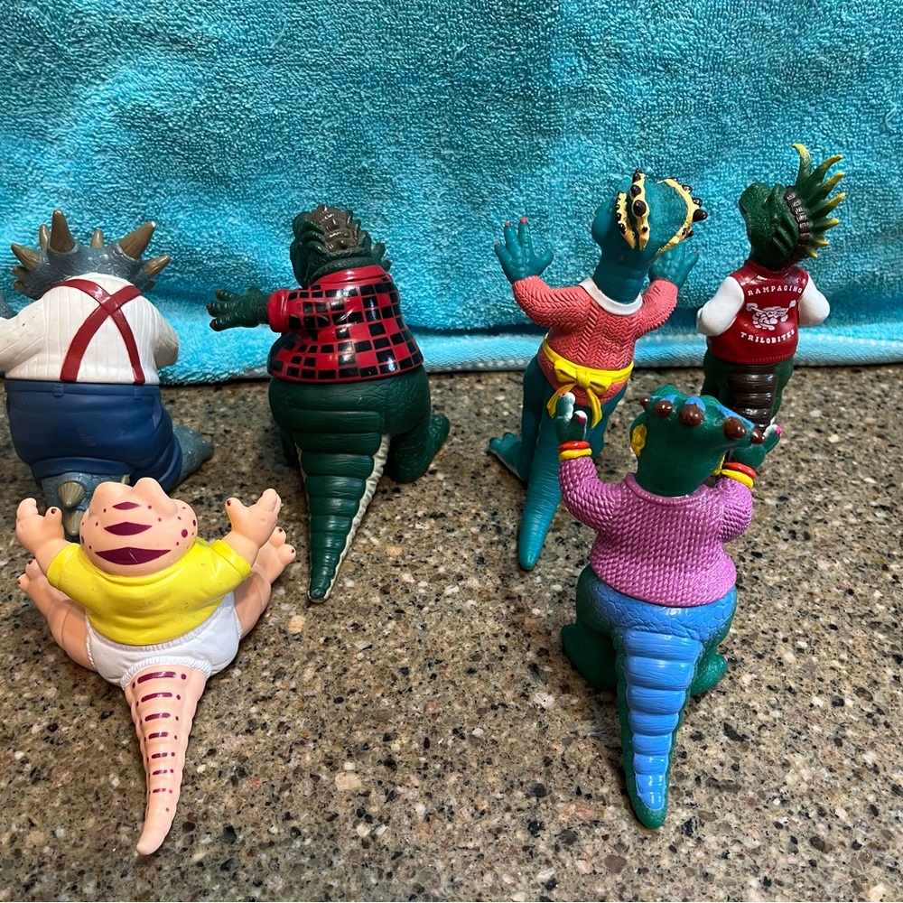 Dinosaurs TV Show Figures-Sinclair Family Vintage Disney 1990s - Picture 3 of 12
